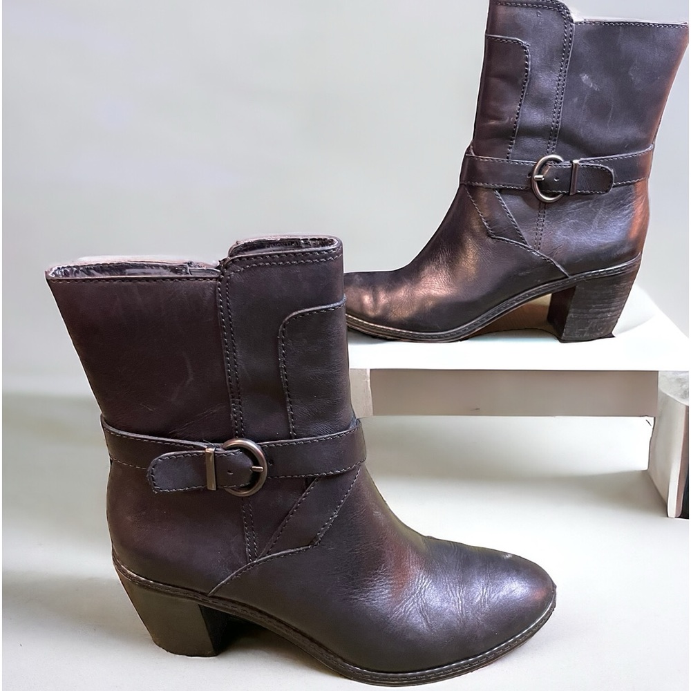 Joan & David Black leather bootie  and gunmetal buckle accent heel  Size 7M